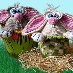 Schlüpfende Osterhasen