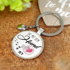Schlüsselanhänger Die mit dem Hund geht Geschenk 02