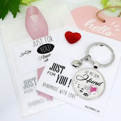 Schlüsselanhänger Die mit dem Hund geht Geschenk 03