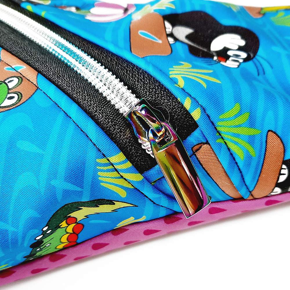 Crossbag Rucksack für Kinder Softshell Der kleine Maulwurf Regentag berry 7